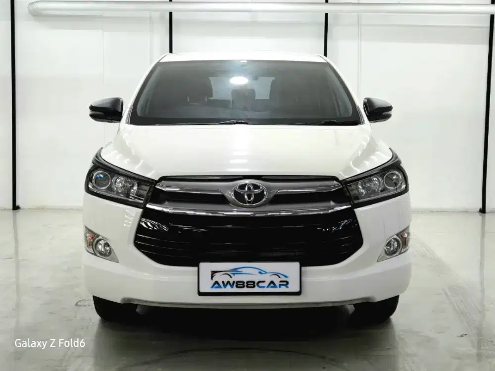 TOYOTA INNOVA 2.0 V LUXURY AT 2019