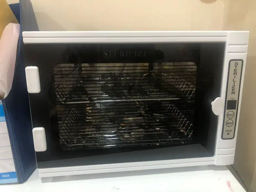 UV Cabinet Sterilizer / Alat Sterilisasi UV / Salon UV Sterilizer Box