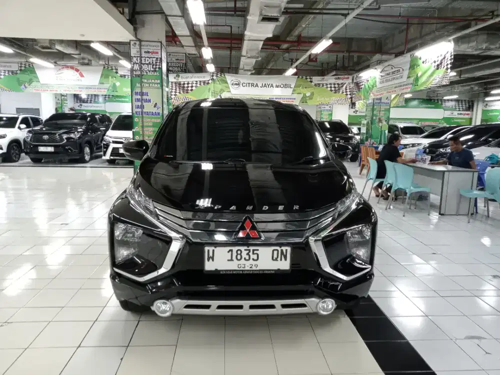 MITSUBISHI XPANDER SPORT AT 2019 HITAM