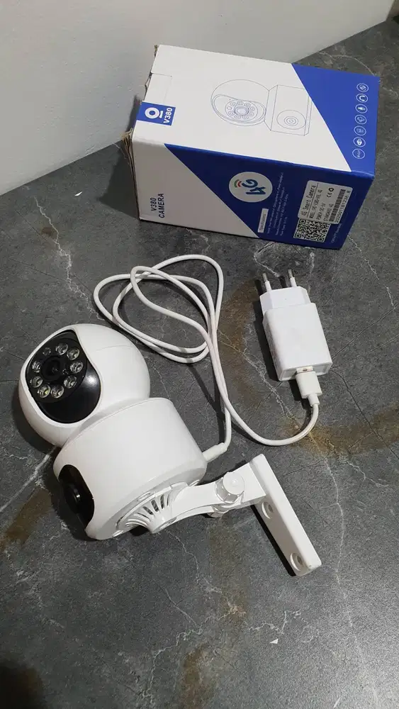 CCTV 4G Dual Lensa V380