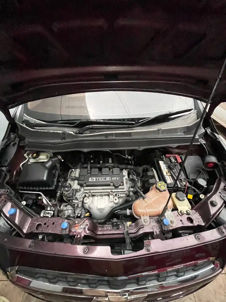 Chevrolet Spin 2013 Bensin