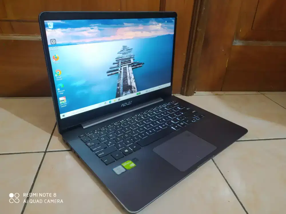 Asus ZENBOOK Ultra Slim/Core i5 gen 8/ram 8/SSD 512/VGA NVIDIA Mx150