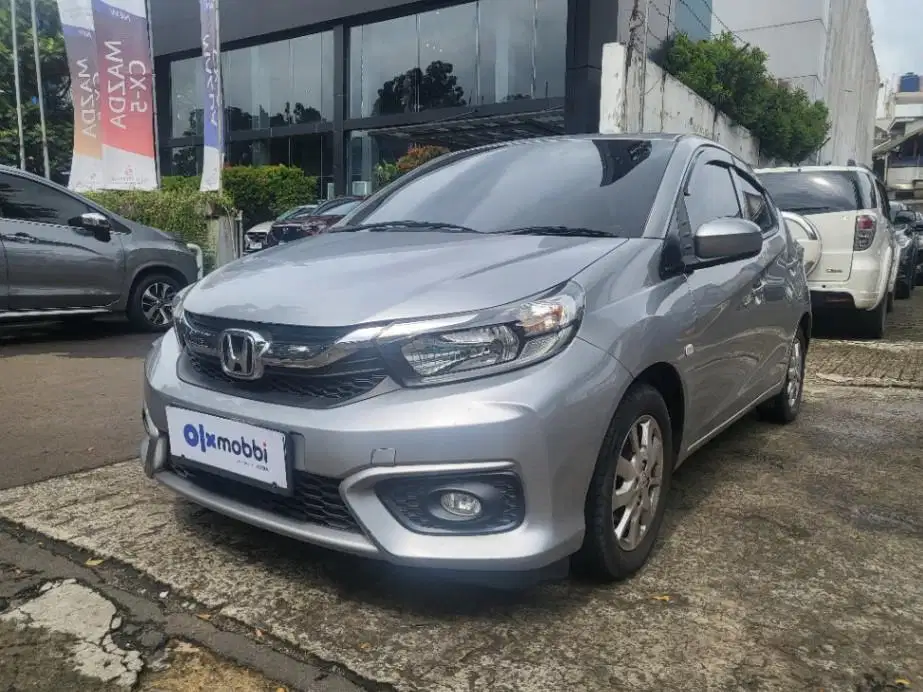 LOW DP Honda Brio Satya 1.2 E Bensin-AT 2019 ZUR