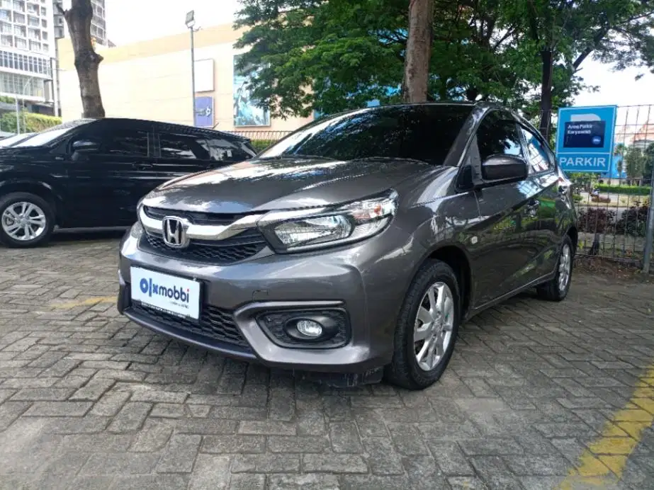 LOW DP Honda Brio Satya 1.2 E Bensin-AT 2021 TRE