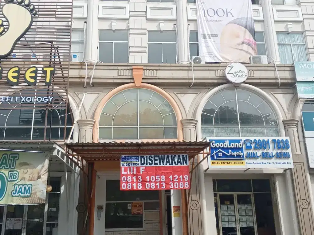 Disewakan Ruko Cordoba Ex Restaurant siap pakai hadap depan