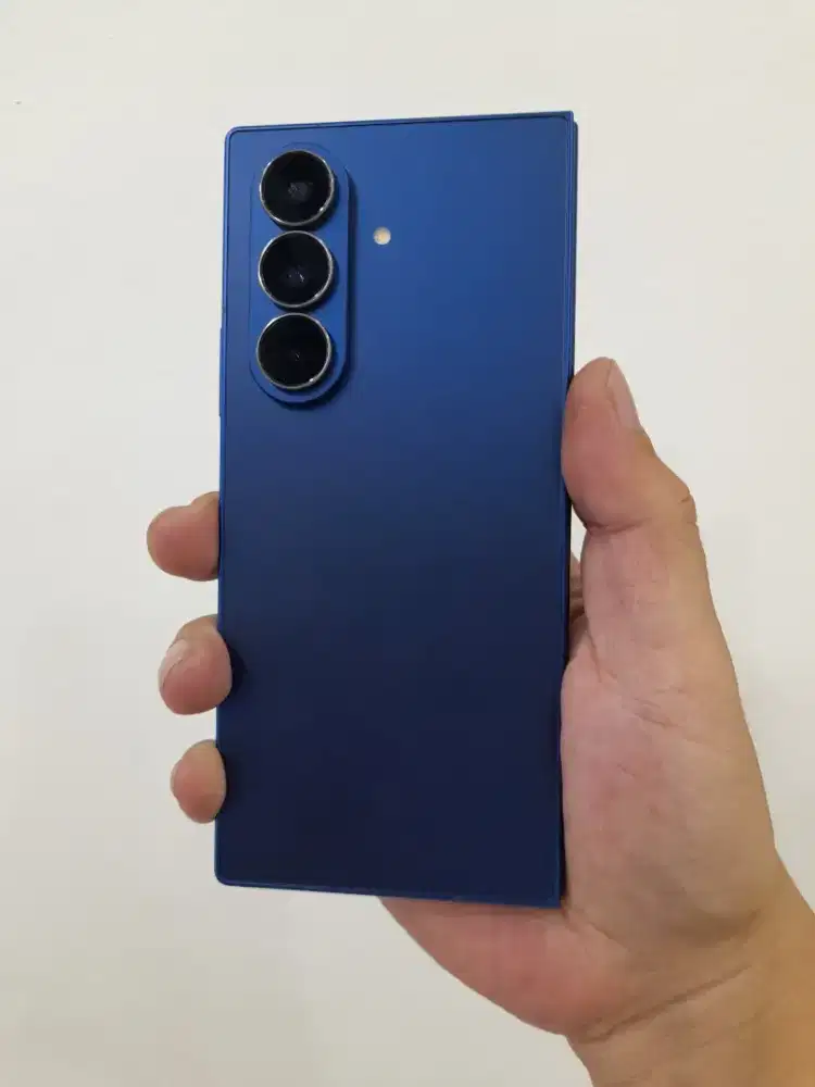 Samsung z fold 7 12/1 Tb sein garansi like new