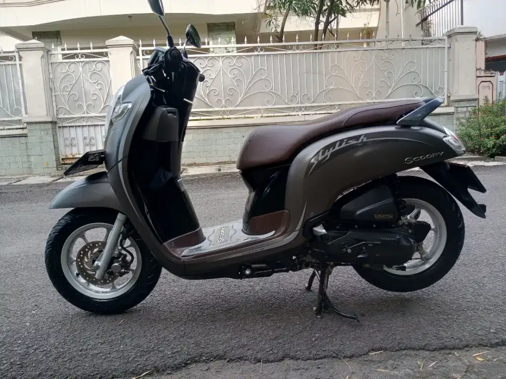 HONDA SCOOPY DONAT TAHUN 2020 KM RENDAH SUPER ISTIMEWA KIRCON