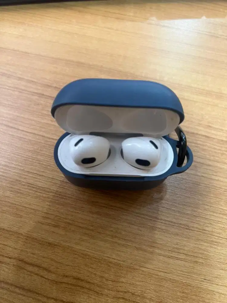 Airpods Gen 3 (gen 3)