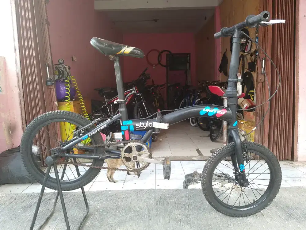 Sepeda Lipat United Stylo UK 16 Siap Pakai