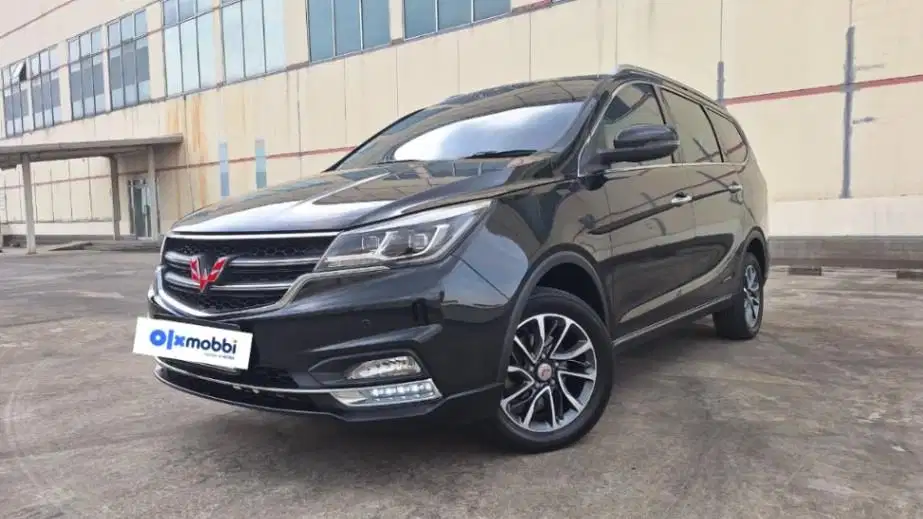 PROMO Wuling Cortez 1.8 L Lux Plus Bensin-AT 2018 BZX