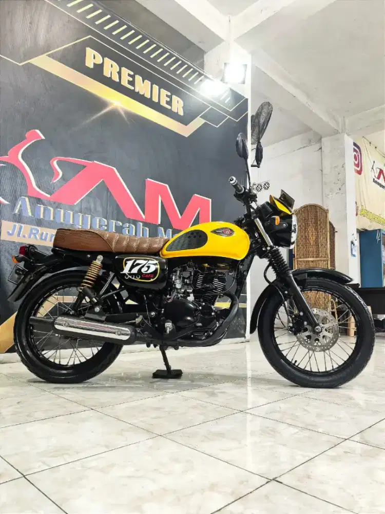Kawasaki W175 Cafe yellow TH 2019 kredit/cash/tt gas pol