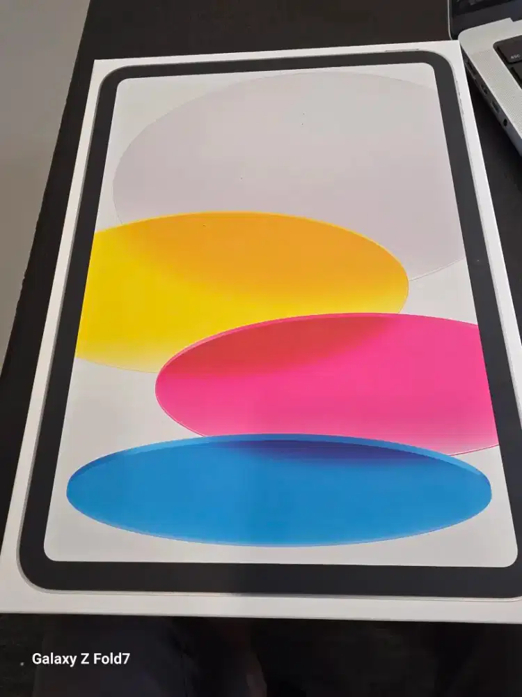 Apple ipad A16 gen-11 /128GB