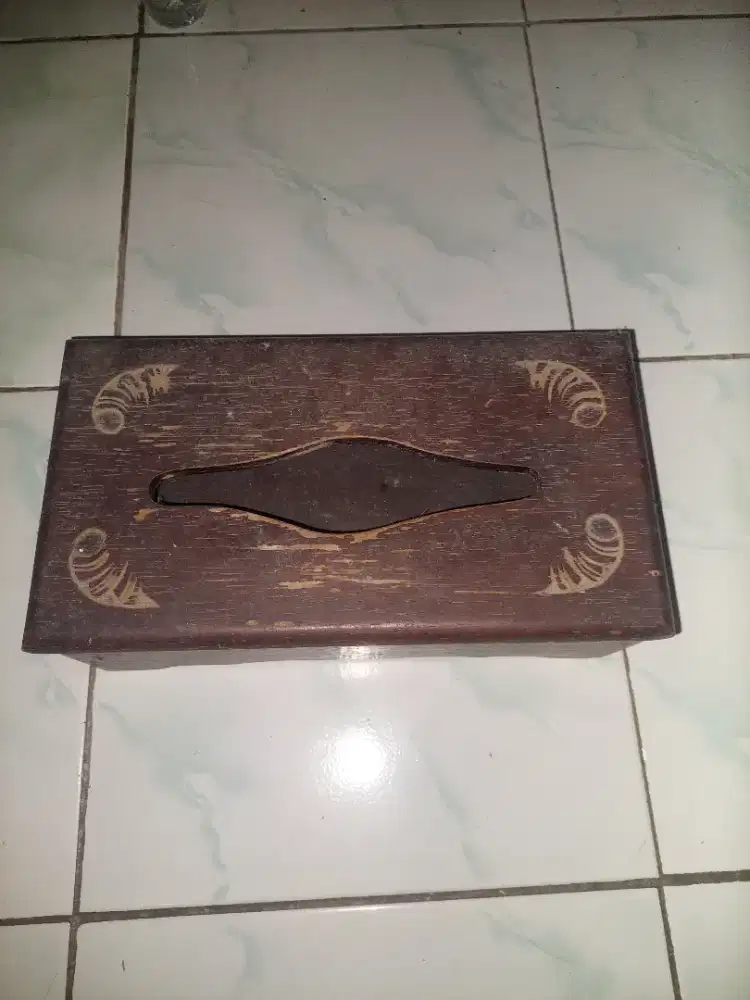 Box Tissue Kayu