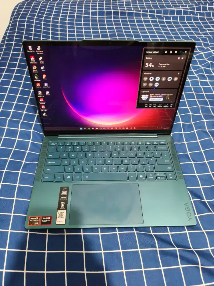 Lenovo Yoga Slim 7 14AKP10 (Ryzen AI 5 340)