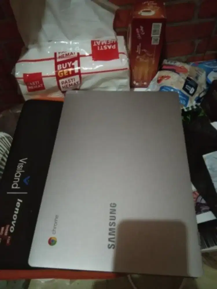 chrome book Samsung 4