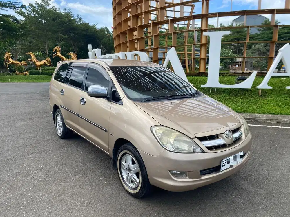 Innova m/t 2005 BE kota Tgn 1 Dari Baru