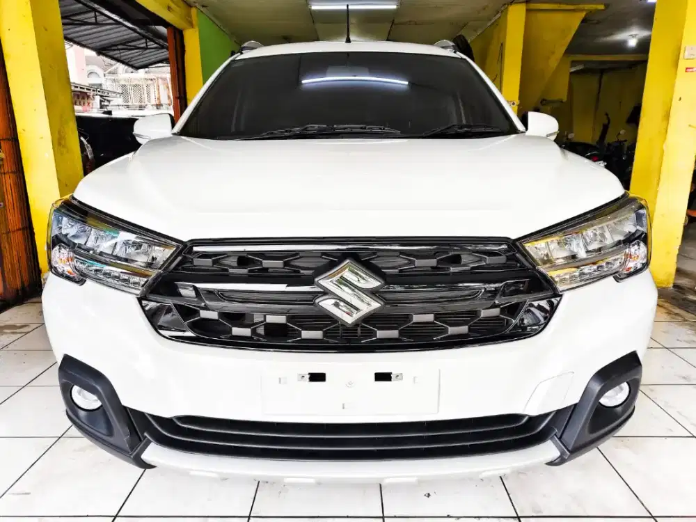 SUZUKI XL7 BETA HYBRID AT 2025 MATIC LIKE NEW NIK 2024