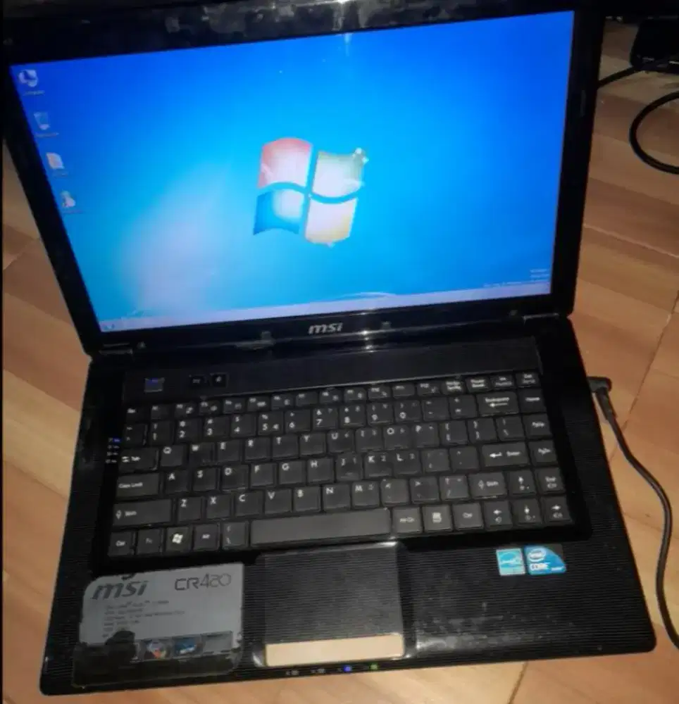 Laptop MSI i3 ram 4gb hd 256