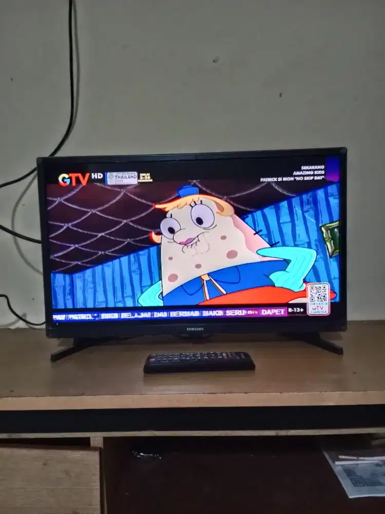 TV digital LED samsung 24 inchi normal