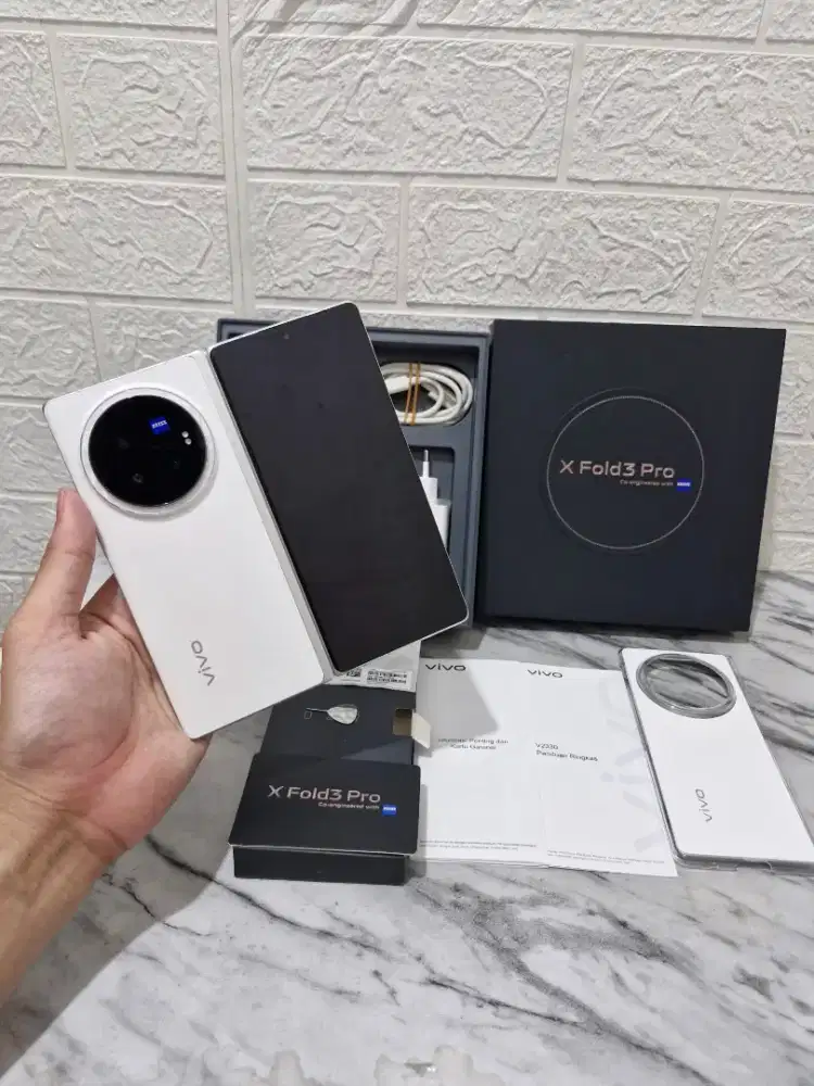 Vivo X fold 3 pro 12/512gb Resmi Garansi panjang