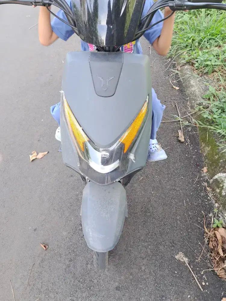 SEPEDA LISTRIK UWINFLY D65 dark grey