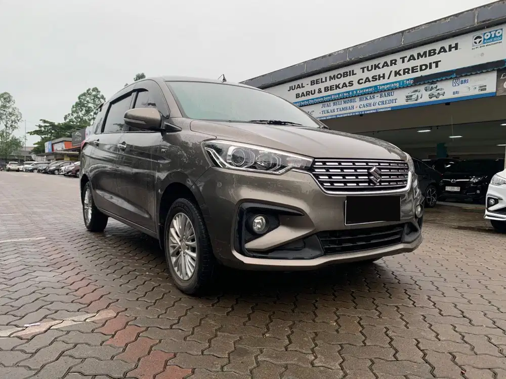 SUZUKI ERTIGA GX 1.5 AT 2018