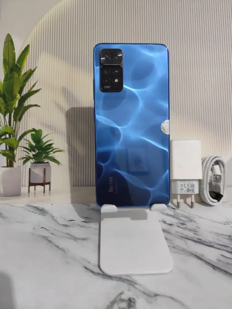 Redmi Note 11 pro 5G Ram 8/128 Hp dan charger muluss