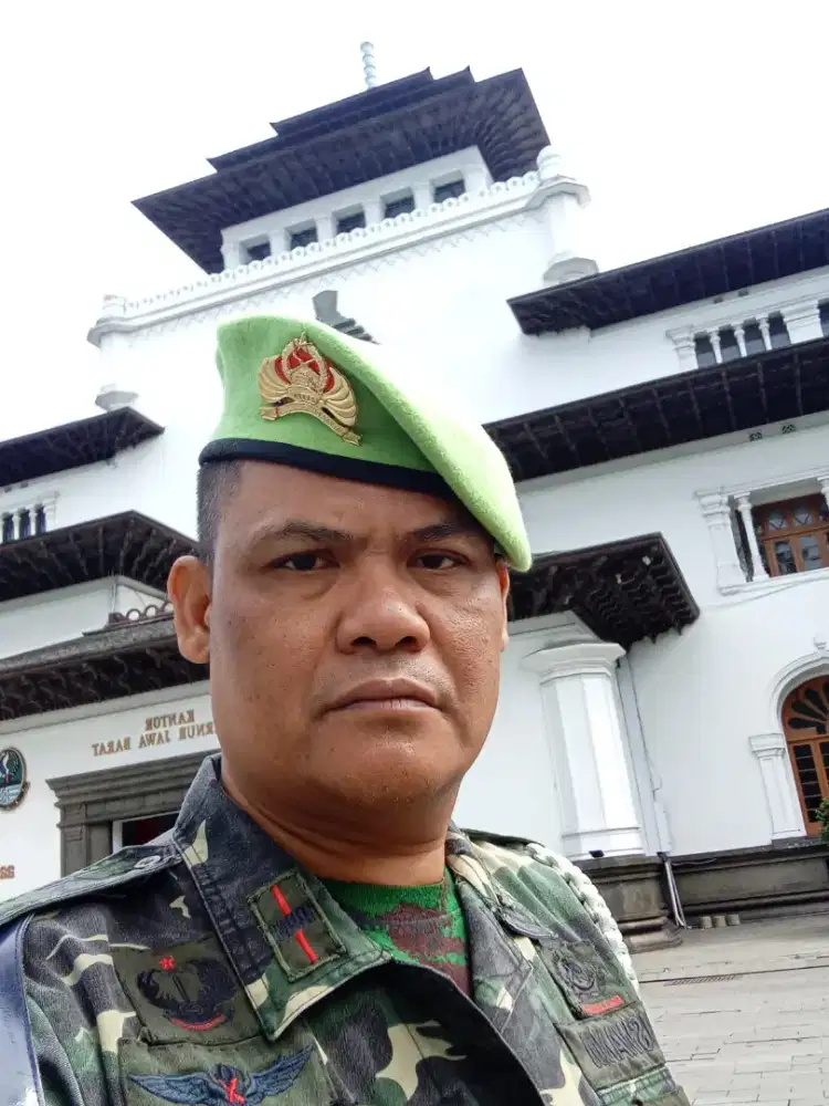 Mencari pekerjaan driver atau security