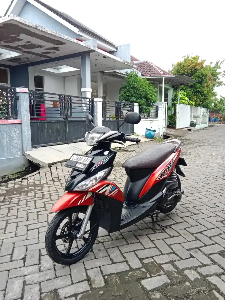Mio J 2012 Merah