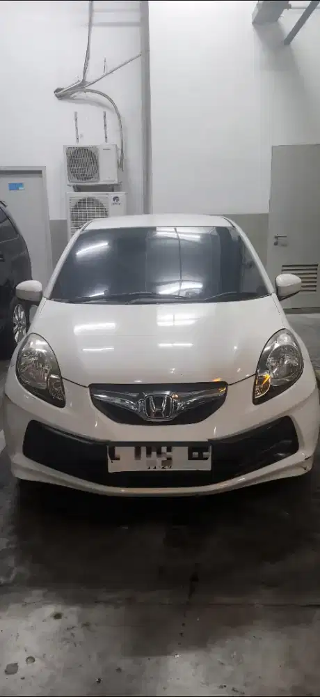 Low Km70rban brio E matic 1.3 build up putih 2012 surabaya full ori