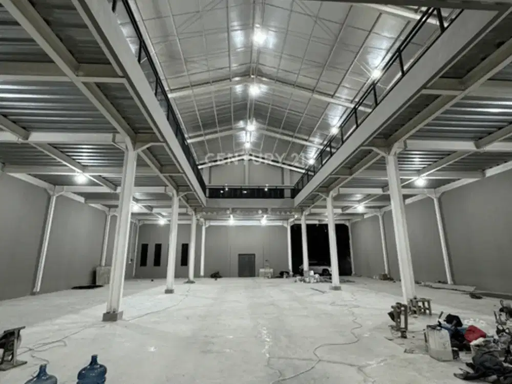 Gudang 2 Lantai Bonus Kantor Di Kamal Raya Tegal Alur Kalideres