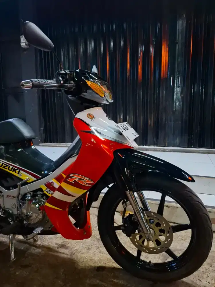 Suzuki satria agresif 2005 mulus