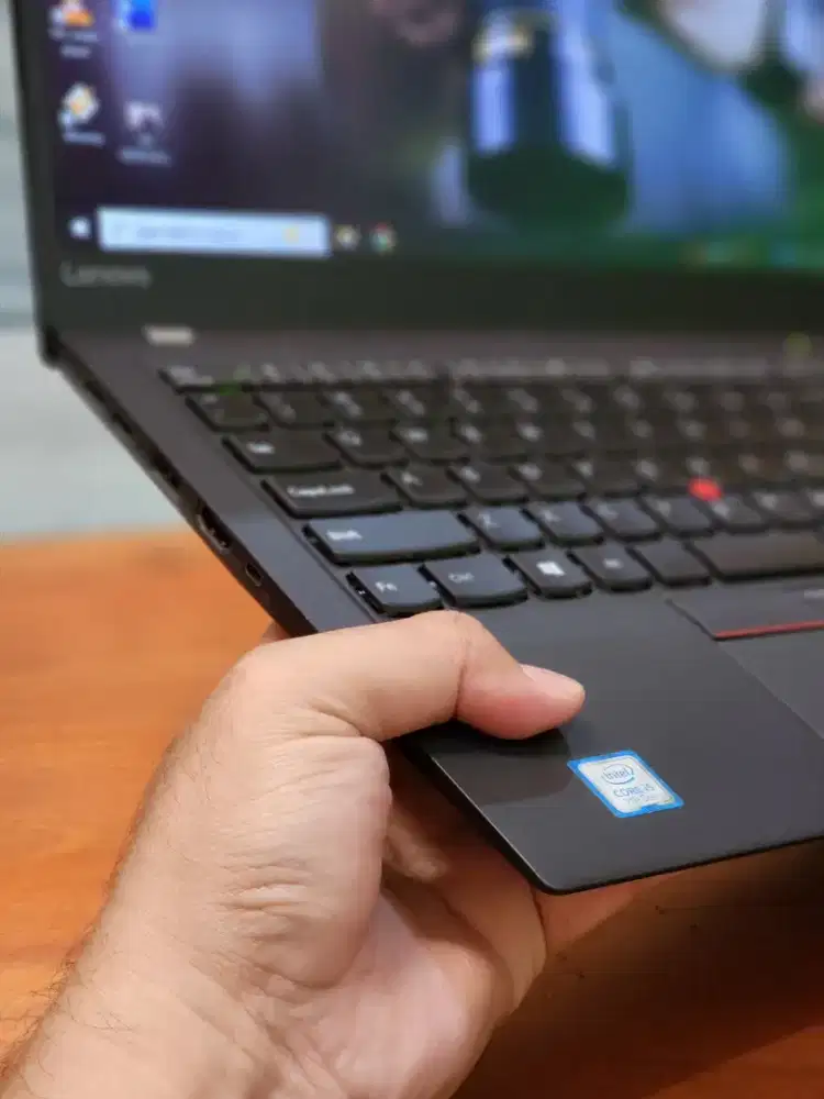 Thinkpad X1 Carbon i5 7th 8GB RAM TertipisFresh Mudah Dibawa Mobilitas