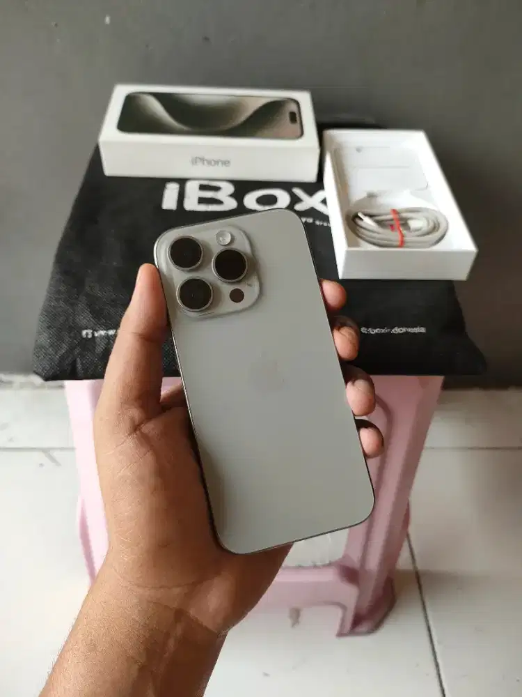 Iphone 15 pro 128gb ex iBox fullset full ori mulus