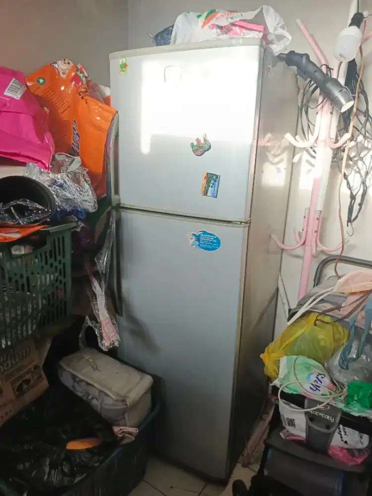 Jual kulkas 1jt edisi BU