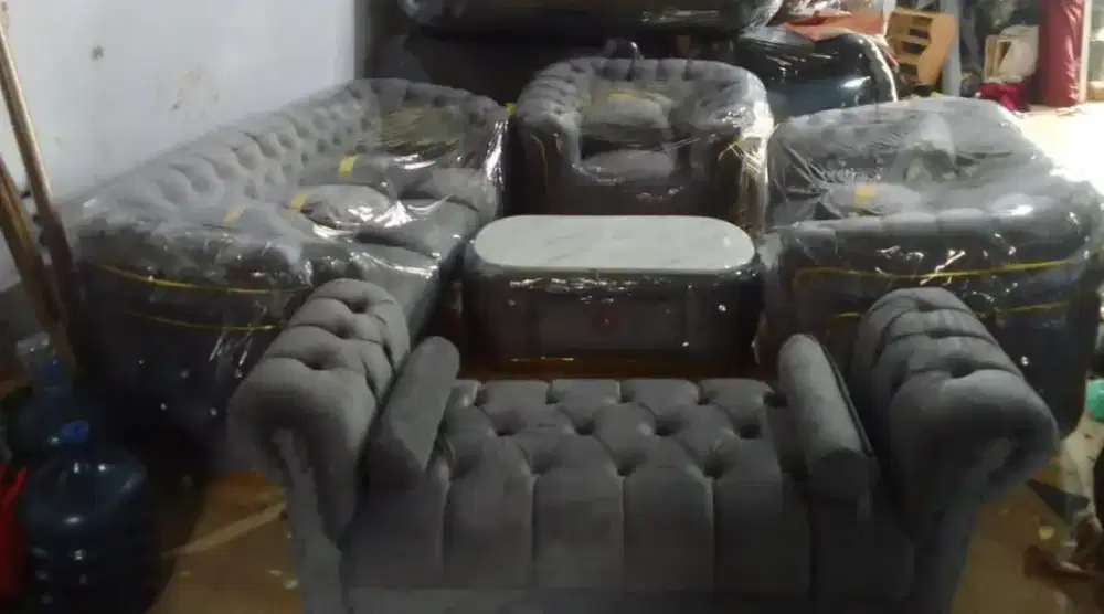 Set Sofa Bludru Minimalis