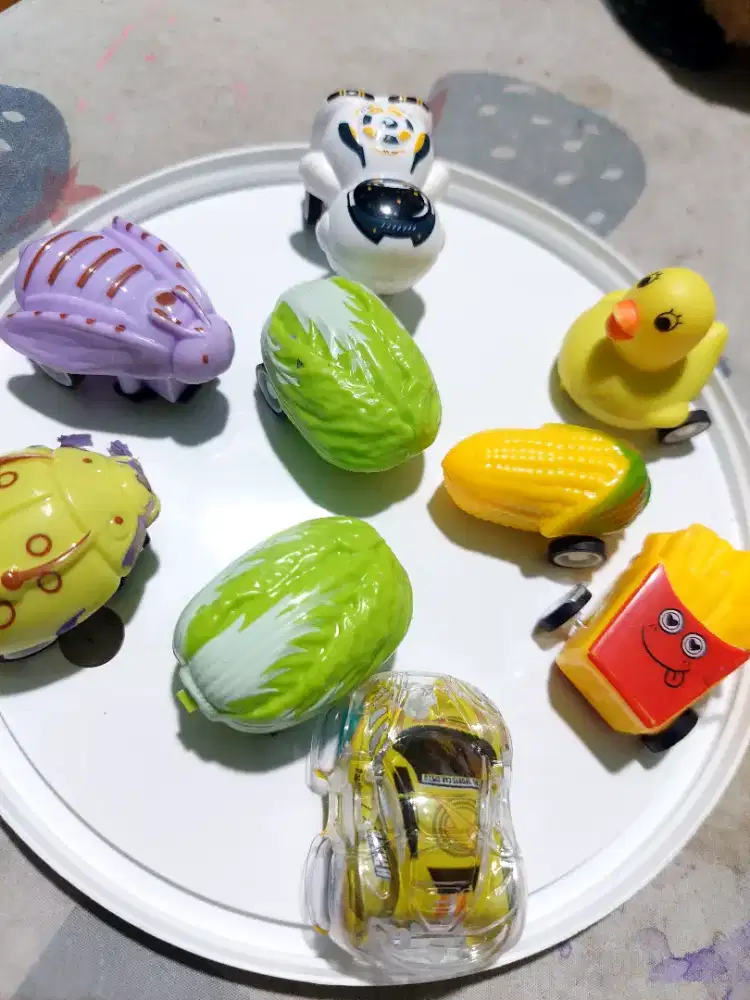 9pcs Mainan roda dorong anak