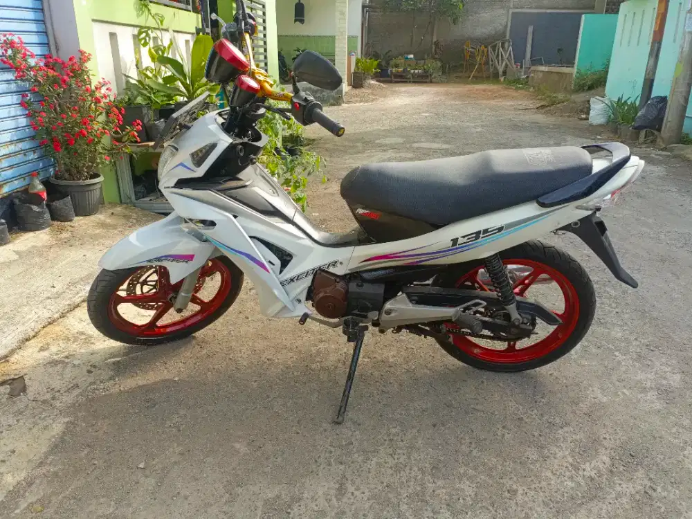 Dijual Butuh Uang