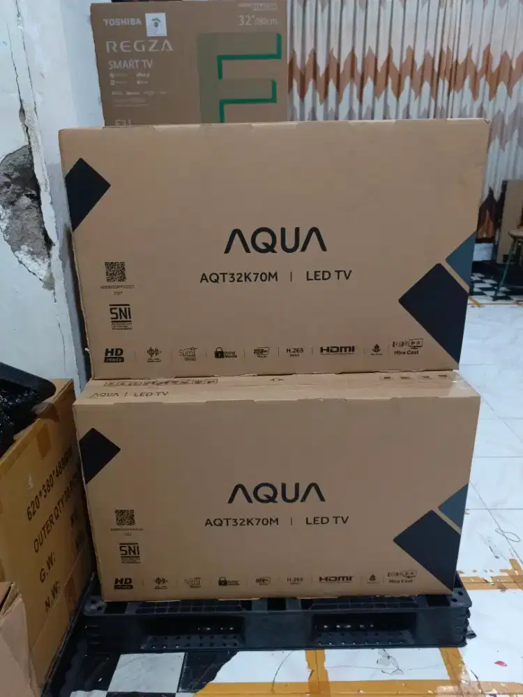 Aqua digital tv 32 inch