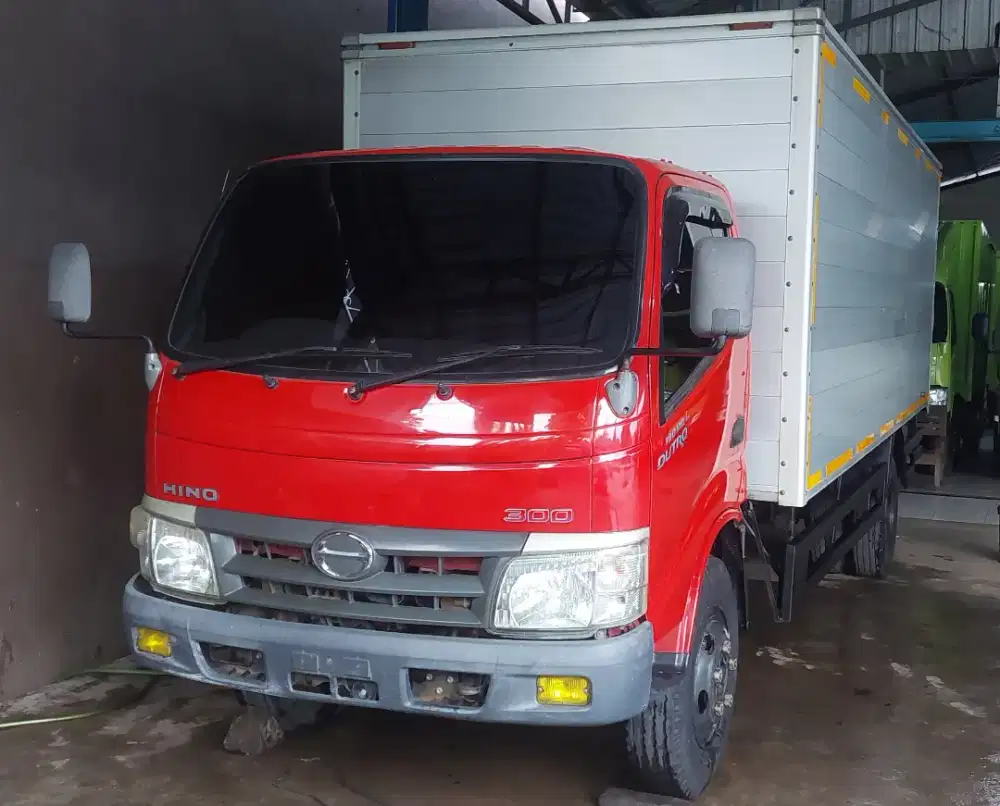 Dutro 130 MDL 2020 Ex Rokok Box Aluminium Super Istimewa