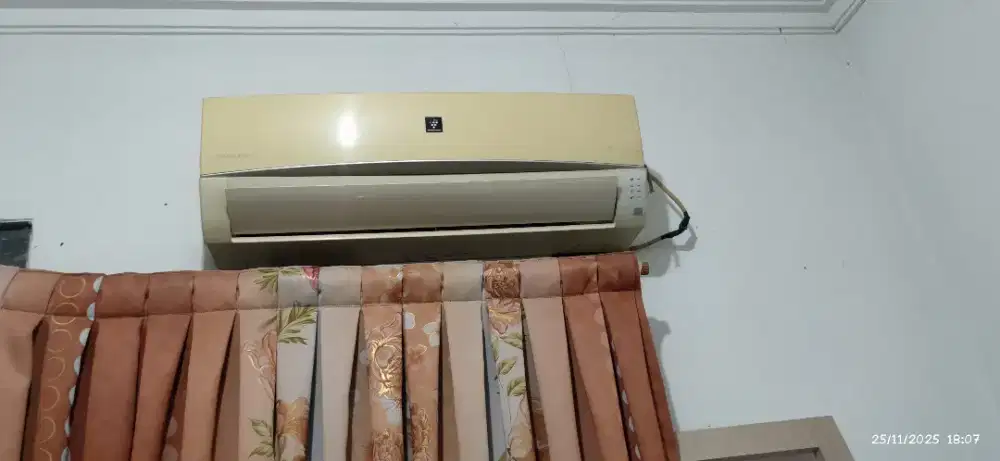 Dijual AC Sharp Ion