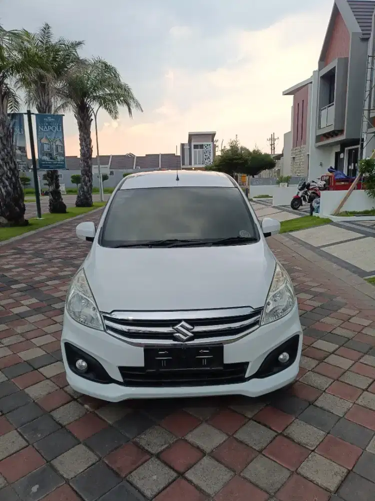 Suzuki Ertiga GL matic 2016 istimewah