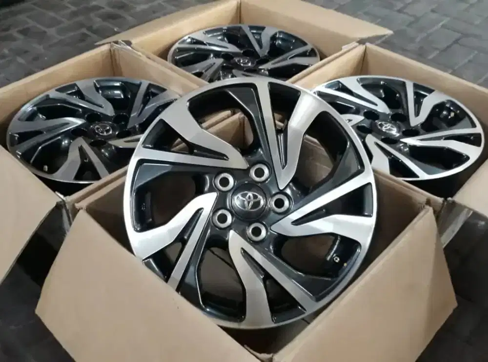 Velg Ori New Innova Reborn Facelift 2025 R16 Zenix Camry Hilux Granmax