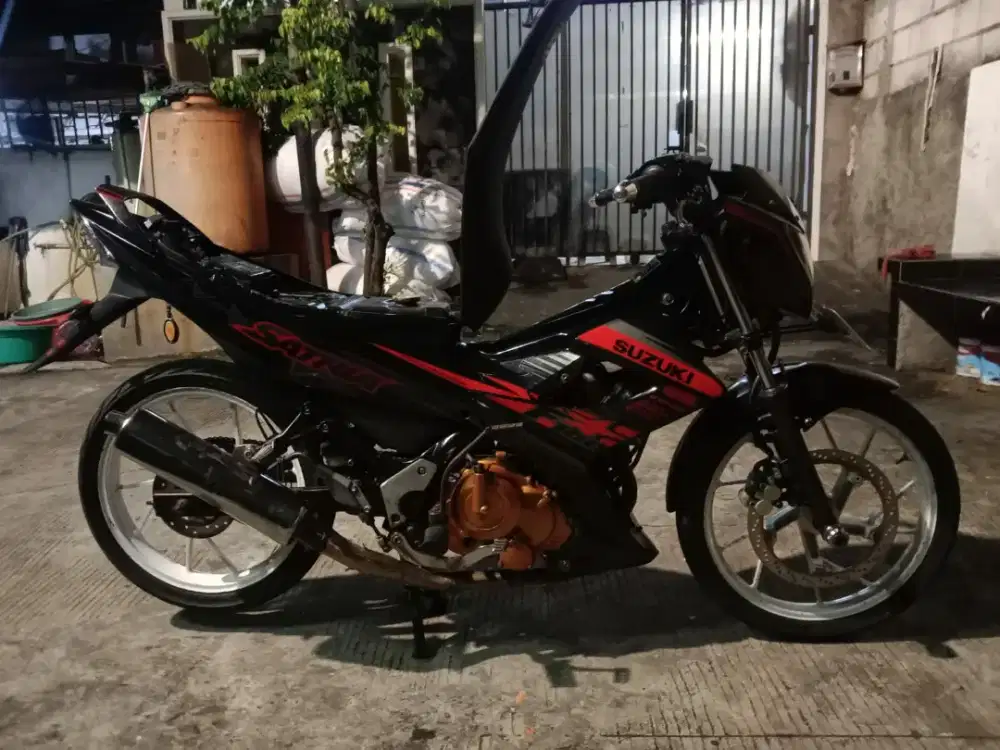 Jual motor satria suzuki 2014