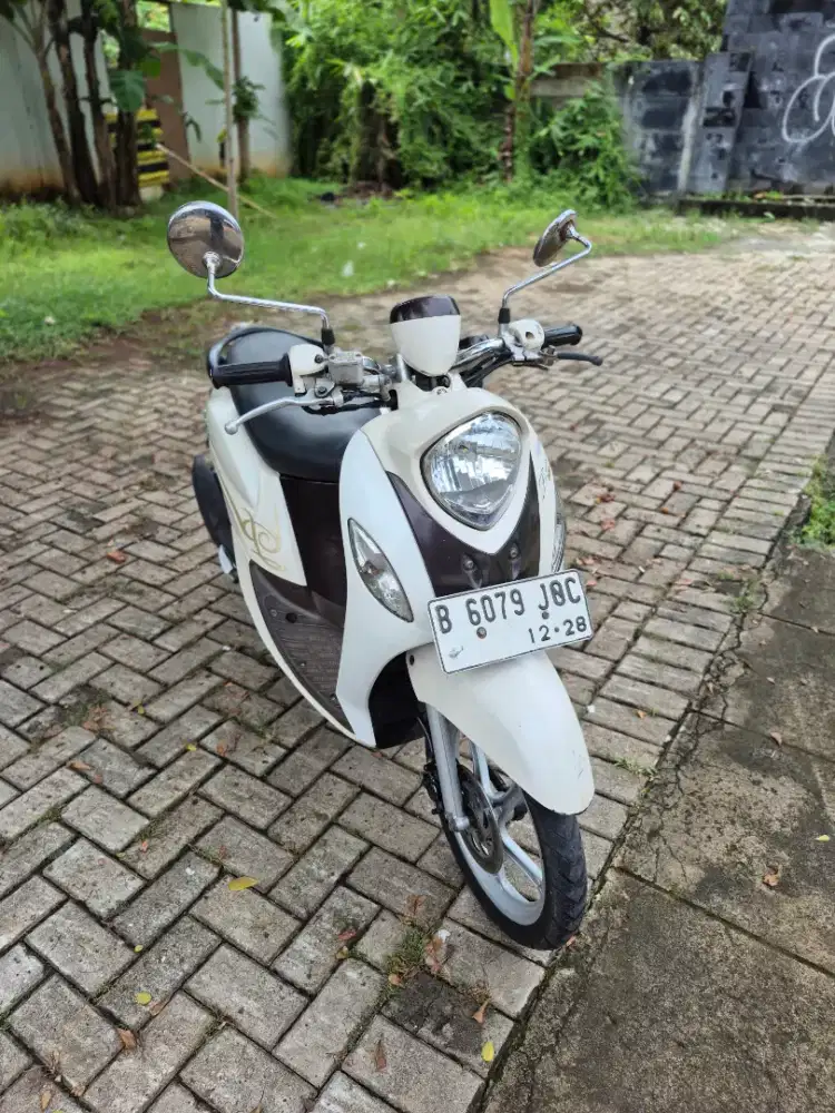 Dijual Yamaha Fino 125 tahun 2016 surat lengkap pajak hidup