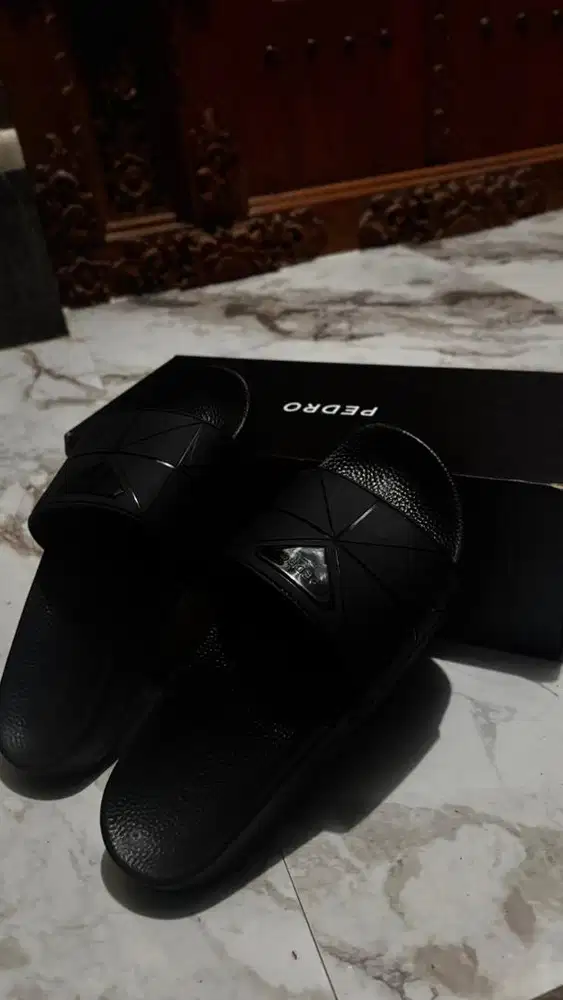 Sandal PEDRO Original