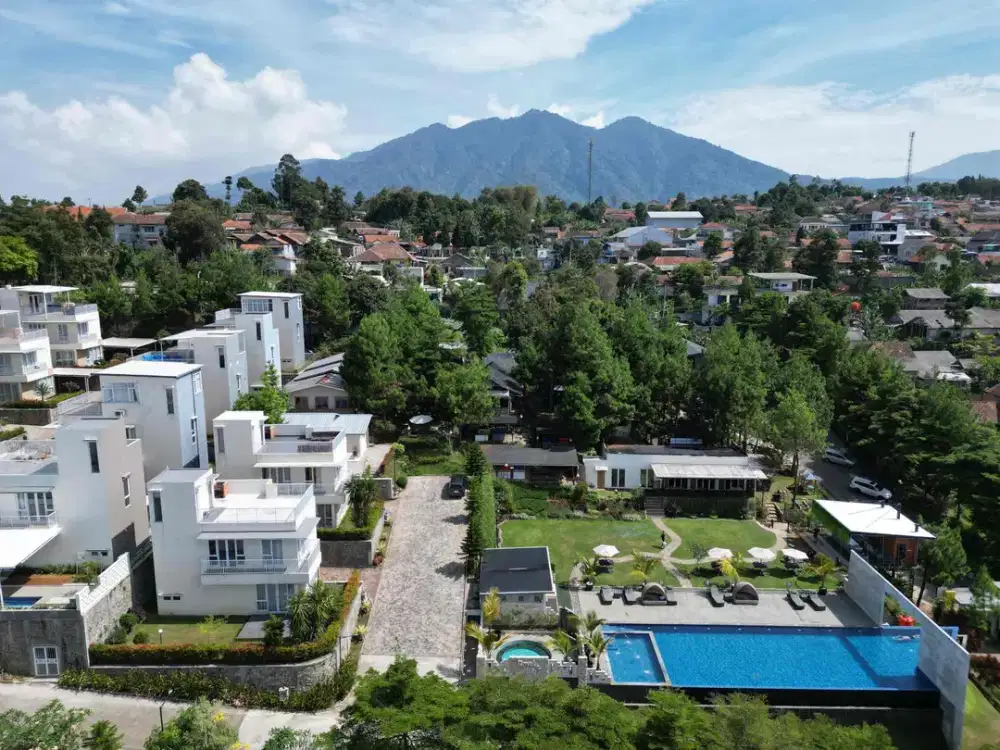 Dijual Villa Diatas Awan, Lokasi Strategis Dekat Area Wisata Dan Kereta Cepat Padalarang