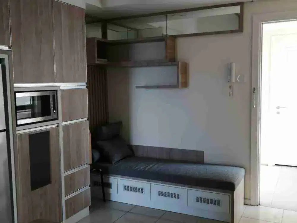 di sewakan/di jual apartemeb green lake sunter tower 1 full furnish