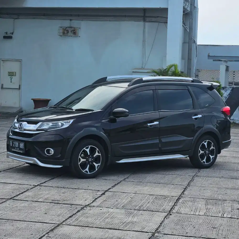Honda Brv Prestige 2019 A/T New model Pajak panjang Tgn 1 istimewa