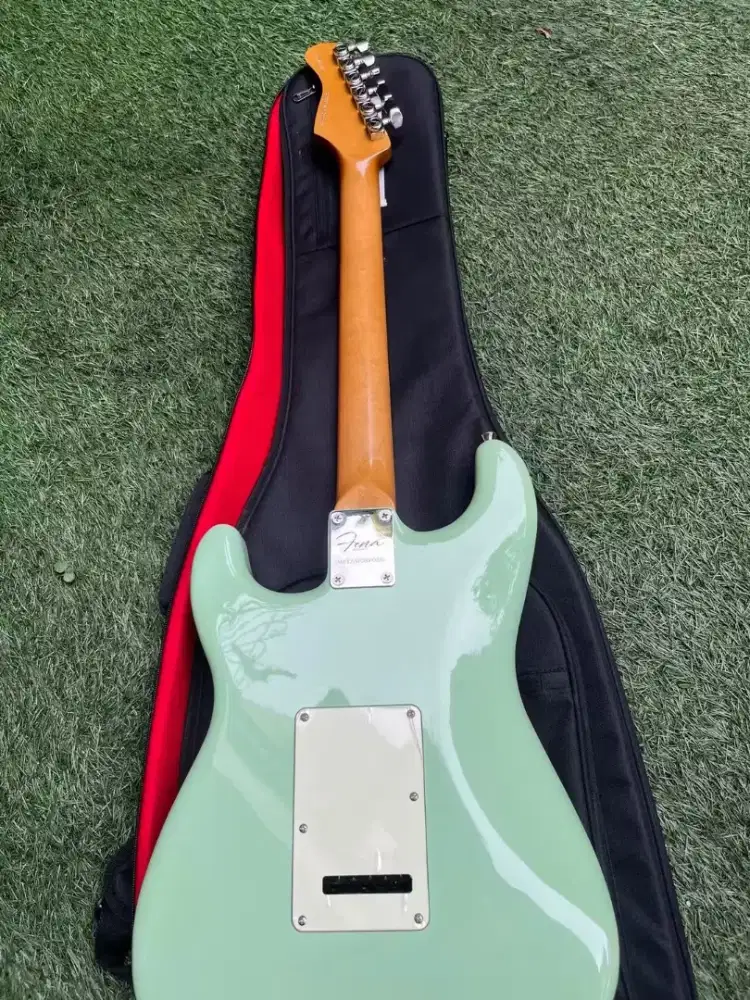 Dijual gitar kondisi 99 persen